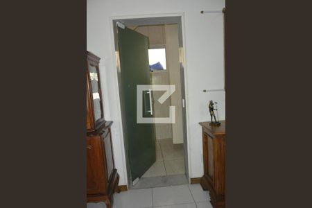 Casa para alugar com 400m², 6 quartos e 3 vagasBanheiro Social