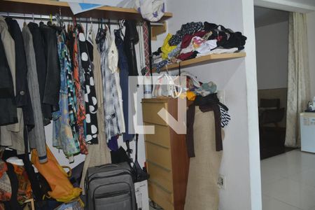 Casa para alugar com 400m², 6 quartos e 3 vagasCloset do quarto 3
