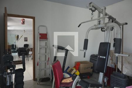 Casa para alugar com 400m², 6 quartos e 3 vagasQuarto