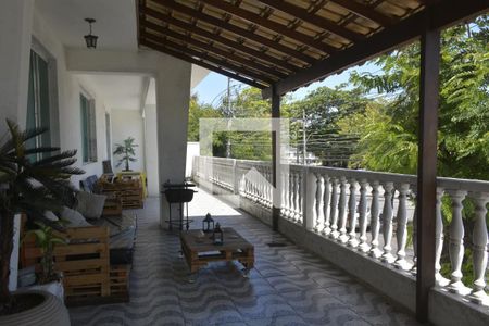 Casa para alugar com 400m², 6 quartos e 3 vagasEntrada