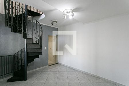 Sala de casa à venda com 2 quartos, 140m² em Vila Fernandes, São Paulo