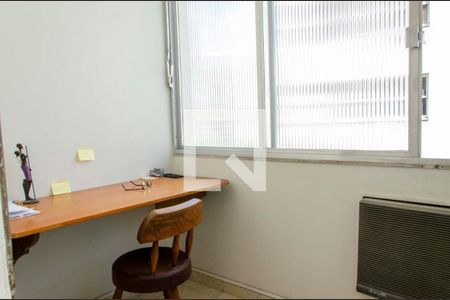 Apartamento à venda com 46m², 1 quarto e sem vagaQuarto 