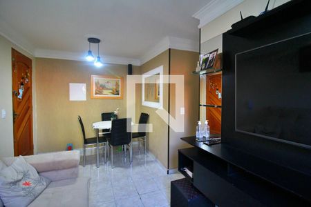Sala de apartamento à venda com 2 quartos, 45m² em Vila Sacadura Cabral, Santo André