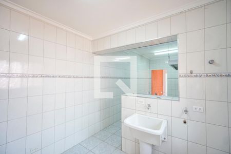 Casa para alugar com 130m², 3 quartos e 2 vagas Casa para alugar com 130m², 3 quartos e 2 vagasÁrea de serviço