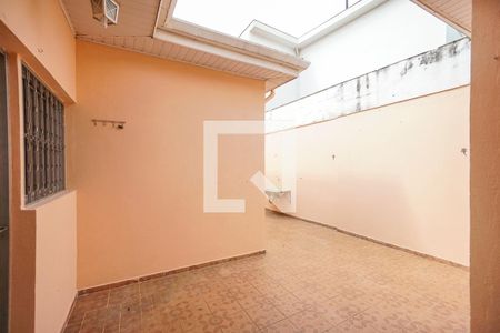 Casa para alugar com 130m², 3 quartos e 2 vagas Casa para alugar com 130m², 3 quartos e 2 vagasQuintal