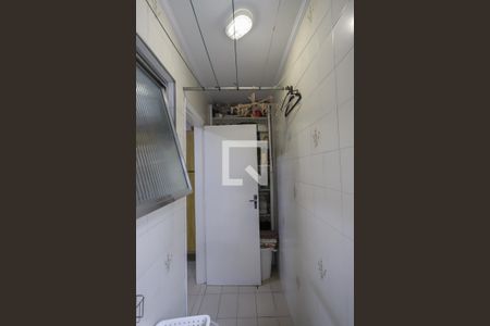 Apartamento à venda com 105m², 3 quartos e sem vaga Apartamento à venda com 105m², 3 quartos e sem vagaLavanderia