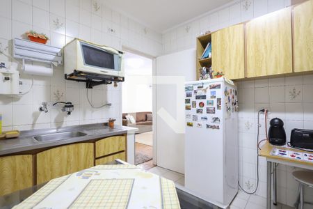 Apartamento à venda com 105m², 3 quartos e sem vaga Apartamento à venda com 105m², 3 quartos e sem vagaCozinha