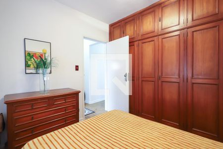 Apartamento à venda com 105m², 3 quartos e sem vaga Apartamento à venda com 105m², 3 quartos e sem vagaQuarto 2