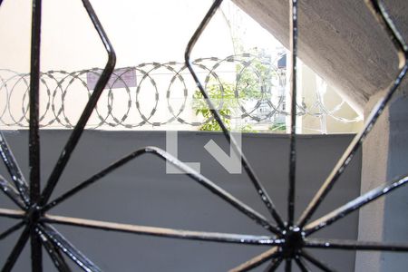 Casa de condomínio para alugar com 65m², 2 quartos e sem vagaSala - Janela