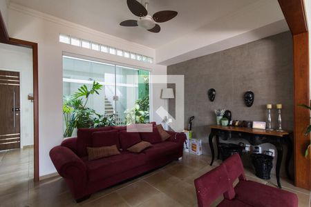 Sala de casa de condomínio para alugar com 5 quartos, 386m² em Jardim Vera Cruz, Sorocaba