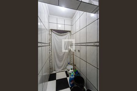 Banheiro de casa para alugar com 1 quarto, 60m² em Conceicao, Osasco