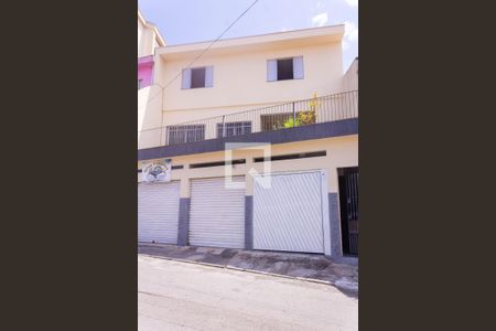 Casa para alugar com 150m², 3 quartos e 3 vagasFachada