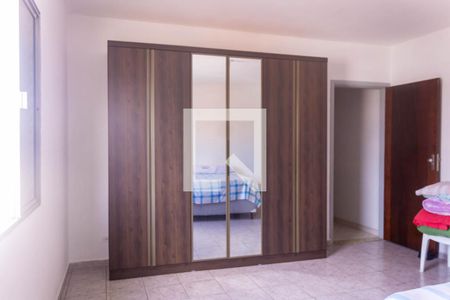 Casa para alugar com 150m², 3 quartos e 3 vagasSuíte