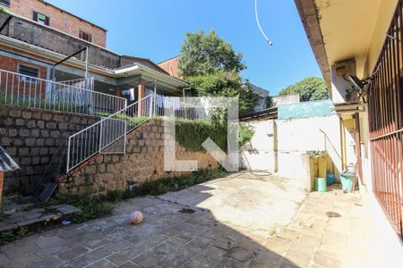 Casa à venda com 162m², 3 quartos e 3 vagas Casa à venda com 162m², 3 quartos e 3 vagasQuintal