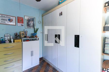 Casa à venda com 162m², 3 quartos e 3 vagas Casa à venda com 162m², 3 quartos e 3 vagasQuarto 2