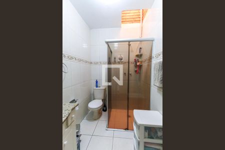 Casa à venda com 162m², 3 quartos e 3 vagas Casa à venda com 162m², 3 quartos e 3 vagasBanheiro