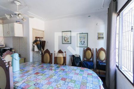 Casa à venda com 162m², 3 quartos e 3 vagas Casa à venda com 162m², 3 quartos e 3 vagasCopa