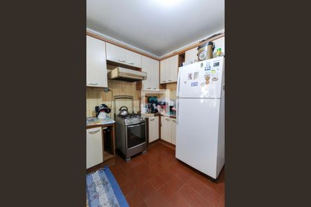 Casa à venda com 162m², 3 quartos e 3 vagas Casa à venda com 162m², 3 quartos e 3 vagasCozinha