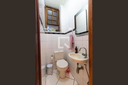 Casa à venda com 205m², 5 quartos e 6 vagasLavabo