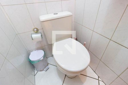 Casa à venda com 205m², 5 quartos e 6 vagasLavabo