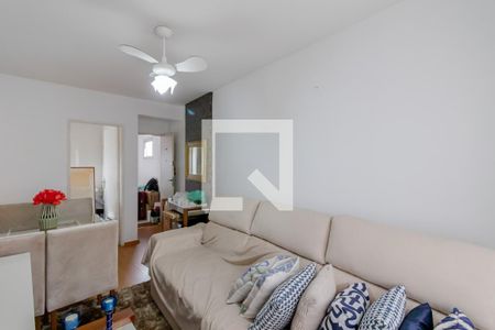 Apartamento à venda com 42m², 1 quarto e 1 vaga Apartamento à venda com 42m², 1 quarto e 1 vagaSala