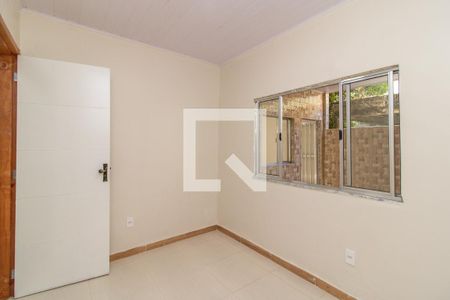 Quarto 1 de casa para alugar com 2 quartos, 77m² em Marechal Hermes, Rio de Janeiro