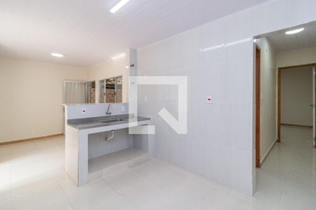 Casa para alugar com 77m², 2 quartos e 1 vaga Casa para alugar com 77m², 2 quartos e 1 vagaCozinha