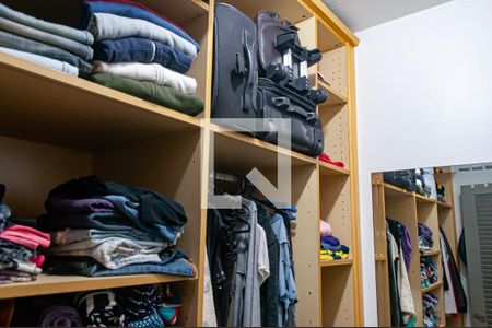 Casa de condomínio à venda com 365m², 6 quartos e 3 vagasquarto 3