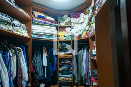 Casa de condomínio à venda com 365m², 6 quartos e 3 vagasquarto 2 suite