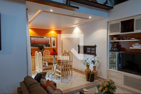 sala de casa de condomínio à venda com 6 quartos, 365m² em Pechincha, Rio de Janeiro