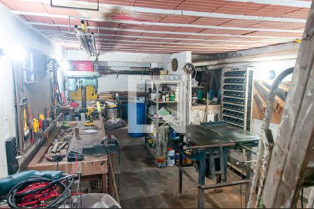 Casa de condomínio à venda com 365m², 6 quartos e 3 vagasoficina