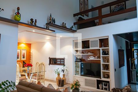 sala de casa de condomínio à venda com 6 quartos, 365m² em Pechincha, Rio de Janeiro