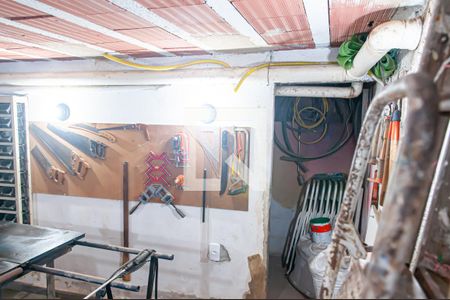 Casa de condomínio à venda com 365m², 6 quartos e 3 vagasoficina