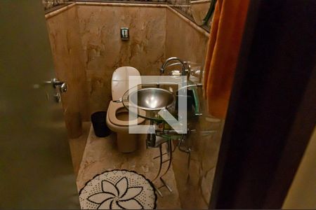 Casa de condomínio à venda com 365m², 6 quartos e 3 vagaslavabo