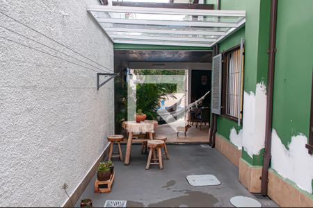 Casa de condomínio à venda com 365m², 6 quartos e 3 vagasarea