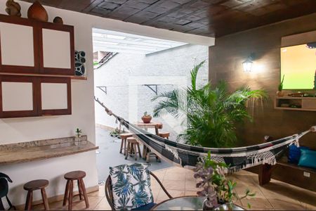 Casa de condomínio à venda com 365m², 6 quartos e 3 vagaschurrasqueira