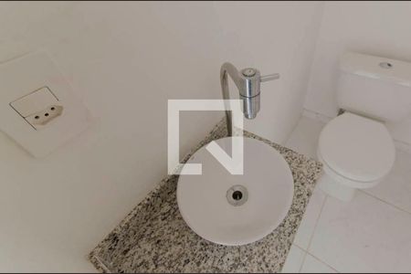 Casa de condomínio à venda com 100m², 2 quartos e 2 vagasLavabo