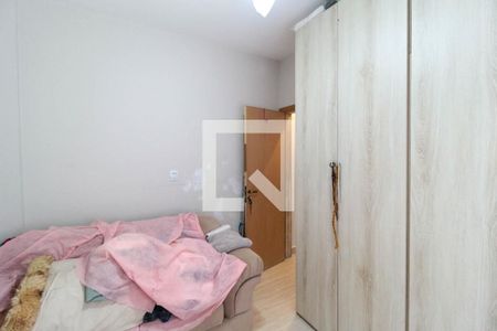 Casa à venda com 199m², 3 quartos e 2 vagasQuarto de serviço