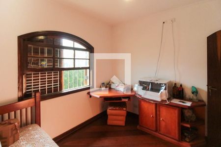 Casa à venda com 199m², 3 quartos e 2 vagasQuarto 2