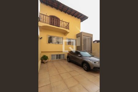 Casa à venda com 199m², 3 quartos e 2 vagasFachada