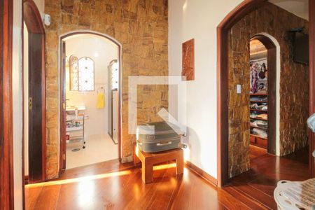 Casa à venda com 199m², 3 quartos e 2 vagasHall