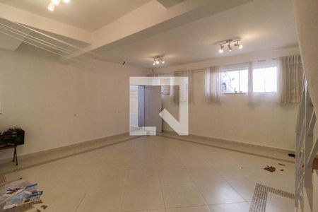 Casa à venda com 199m², 3 quartos e 2 vagasSalão
