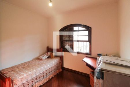 Casa à venda com 199m², 3 quartos e 2 vagasQuarto 2