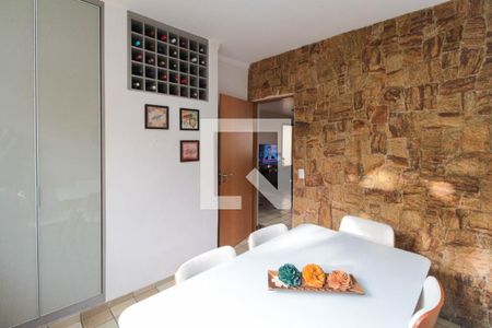 Casa à venda com 199m², 3 quartos e 2 vagasCopa