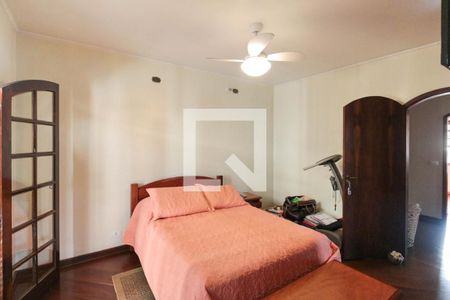 Casa à venda com 199m², 3 quartos e 2 vagasQuarto 1