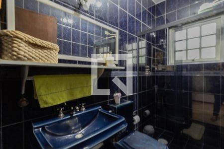 Casa para alugar com 500m², 4 quartos e 6 vagas Casa para alugar com 500m², 4 quartos e 6 vagasBanheiro Social