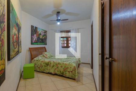 Casa para alugar com 500m², 4 quartos e 6 vagas Casa para alugar com 500m², 4 quartos e 6 vagasSuíte 1