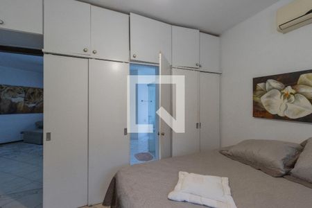 Casa para alugar com 500m², 4 quartos e 6 vagas Casa para alugar com 500m², 4 quartos e 6 vagasSuíte 2