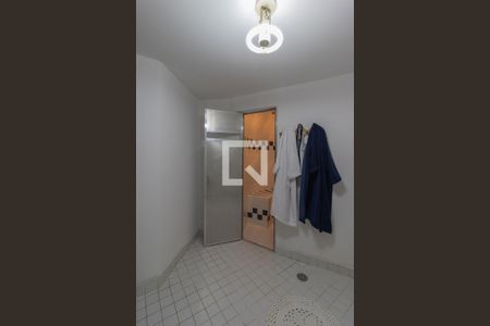 Casa para alugar com 500m², 4 quartos e 6 vagas Casa para alugar com 500m², 4 quartos e 6 vagasSauna