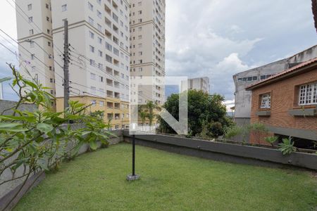 Casa para alugar com 500m², 4 quartos e 6 vagas Casa para alugar com 500m², 4 quartos e 6 vagasÁrea Externa